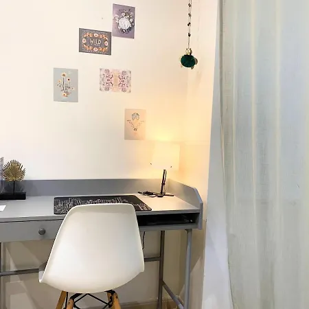 Apartament In The Center Next To The Parliament *